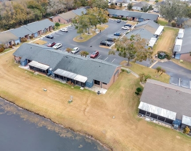 2432 King Oak Court - Photo Thumbnail 8