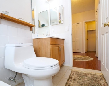 4381 Creekside Boulevard - Photo Thumbnail 7