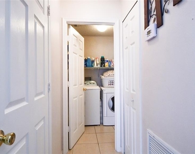 4381 Creekside Boulevard - Photo Thumbnail 41