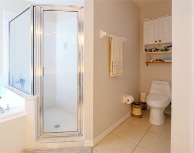 4381 Creekside Boulevard - Photo Thumbnail 21