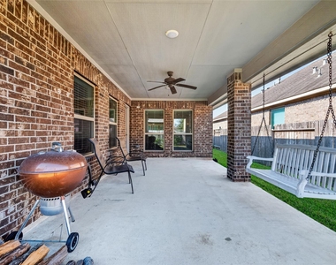 4822 La Piedra - Photo Thumbnail 22