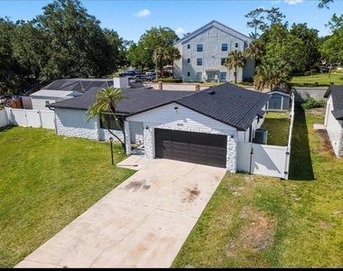 2506 Bali Circle - Photo Thumbnail 1