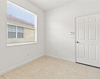3576 Maple Ridge Loop - Photo Thumbnail 14