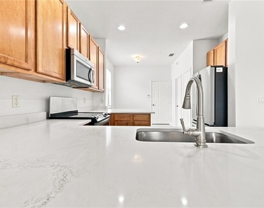3576 Maple Ridge Loop - Photo Thumbnail 13