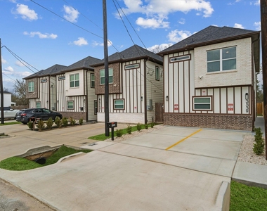 3539 Mt Pleasant Street - Photo Thumbnail 17