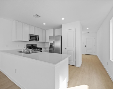 21235 Fieni Drive - Photo Thumbnail 5