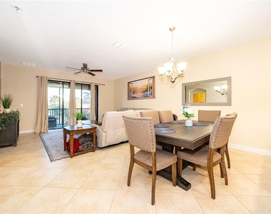 8945 Azalea Sands Lane - Photo Thumbnail 9