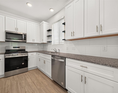 24500 Canyon Strata Lane - Photo Thumbnail 11