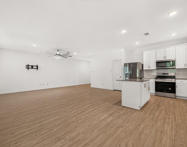 24500 Canyon Strata Lane - Photo Thumbnail 8