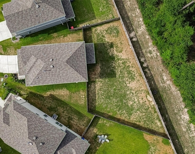 24500 Canyon Strata Lane - Photo Thumbnail 2