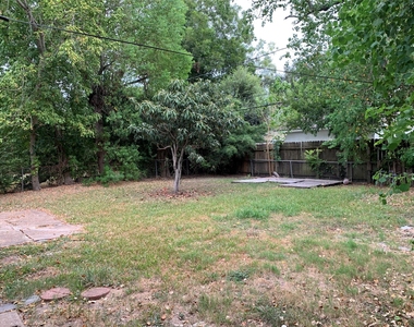 5323 Darlinghurst Drive - Photo Thumbnail 10