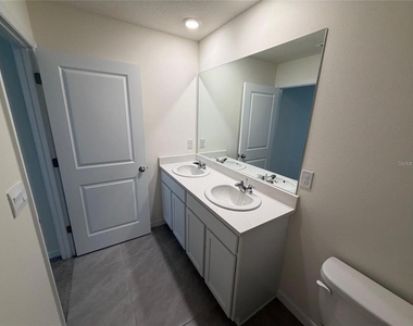 6685 Sw 81st Loop - Photo Thumbnail 14