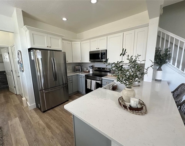 4242 Sw 50th Circle - Photo Thumbnail 12
