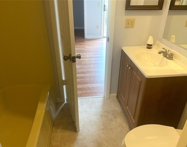 12086 Mendel Drive - Photo Thumbnail 12