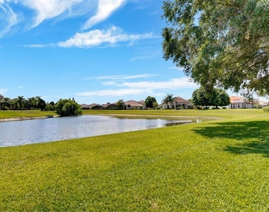 13400 Southern Way - Photo Thumbnail 9
