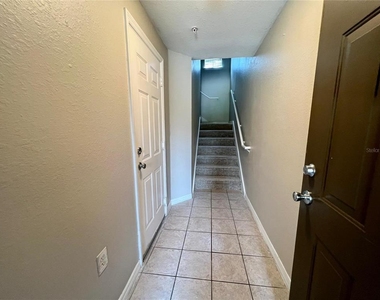 6111 Metrowest Boulevard - Photo Thumbnail 2