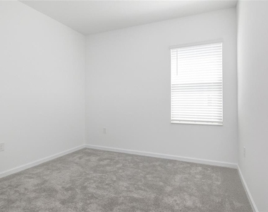 6334 Limberpine Alley - Photo Thumbnail 16