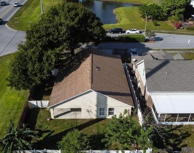3700 Crossing Creek Boulevard - Photo Thumbnail 12