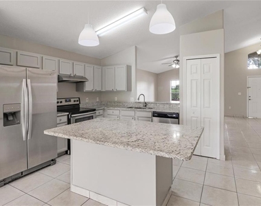 3700 Crossing Creek Boulevard - Photo Thumbnail 2