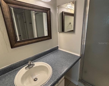 537 Sun Ridge Place - Photo Thumbnail 11