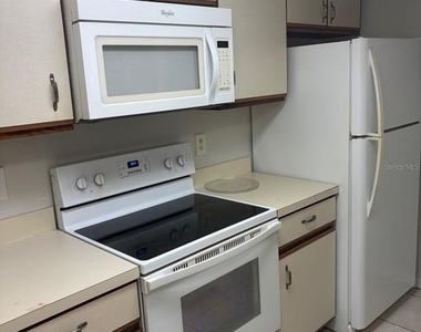 537 Sun Ridge Place - Photo Thumbnail 1