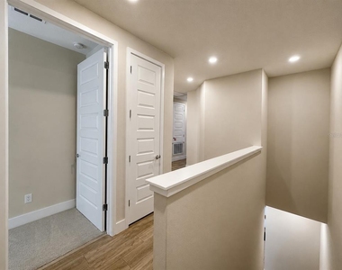 7821 Spectrum Drive - Photo Thumbnail 9