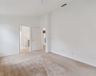 1346 Solana Circle - Photo Thumbnail 11