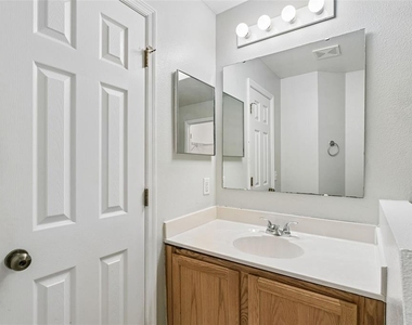 3430 Arabesque Drive - Photo Thumbnail 16