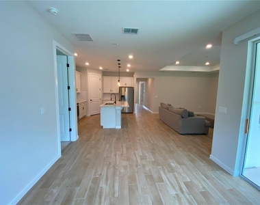 3009 Green Park Drive - Photo Thumbnail 12