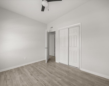 1849 Viburnum Lane - Photo Thumbnail 16