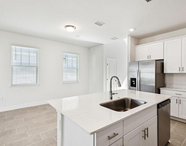 2273 Hen Road - Photo Thumbnail 8