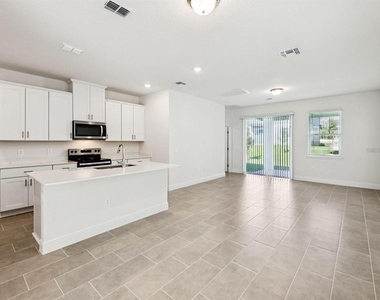 2273 Hen Road - Photo Thumbnail 3