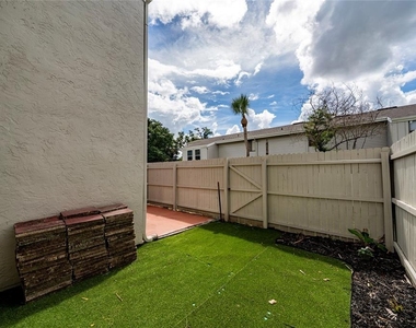 1412 Oak Place - Photo Thumbnail 31