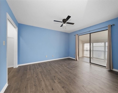 1412 Oak Place - Photo Thumbnail 17
