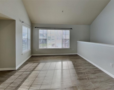 9077 Lee Vista Boulevard - Photo Thumbnail 1