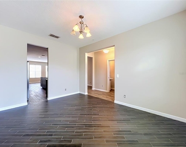 8658 Dufferin Lane - Photo Thumbnail 2