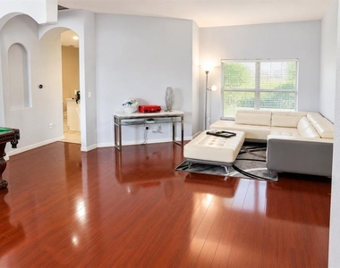 2951 Marbella Drive - Photo Thumbnail 3