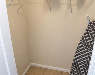 2951 Marbella Drive - Photo Thumbnail 26