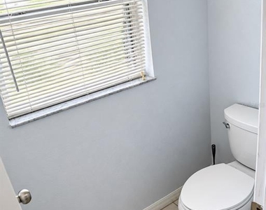2951 Marbella Drive - Photo Thumbnail 24