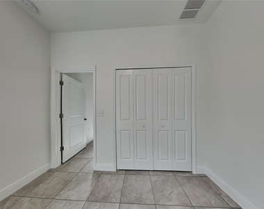 560 Marion Oaks Boulevard - Photo Thumbnail 7