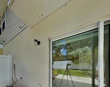 4830 Revolutionary Way - Photo Thumbnail 13