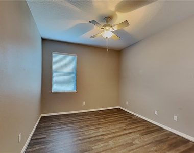 2131 Lacosta Place - Photo Thumbnail 12
