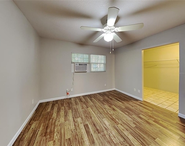 1431 Seminola Boulevard - Photo Thumbnail 8