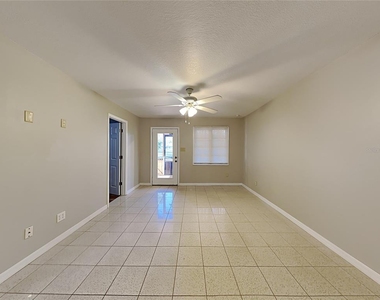 1431 Seminola Boulevard - Photo Thumbnail 5