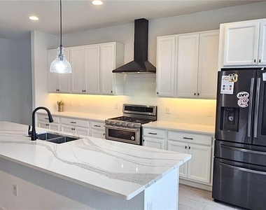 9049 Bradleigh Drive - Photo Thumbnail 6