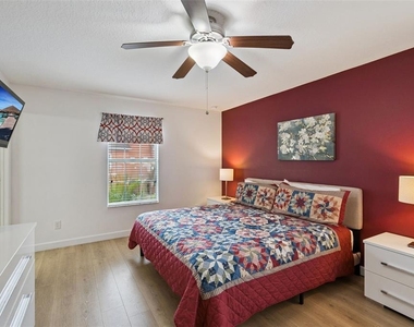 8898 Candy Palm Road - Photo Thumbnail 17