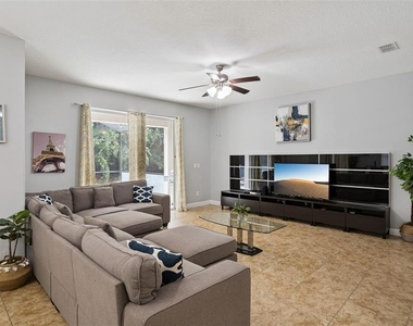 8898 Candy Palm Road - Photo Thumbnail 7