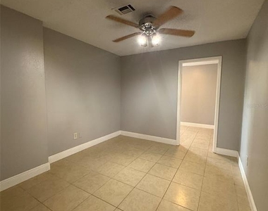 1223 La Mesa Avenue - Photo Thumbnail 16