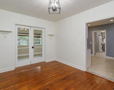 706 Florida Street - Photo Thumbnail 3