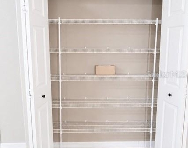 10451 Andover Point Circle - Photo Thumbnail 8